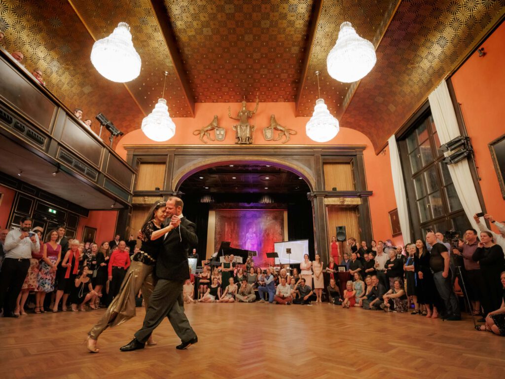 Marian Wilhelm - Lodelaura