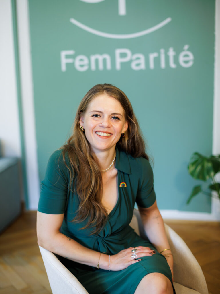 Marian Wilhelm - Femparite